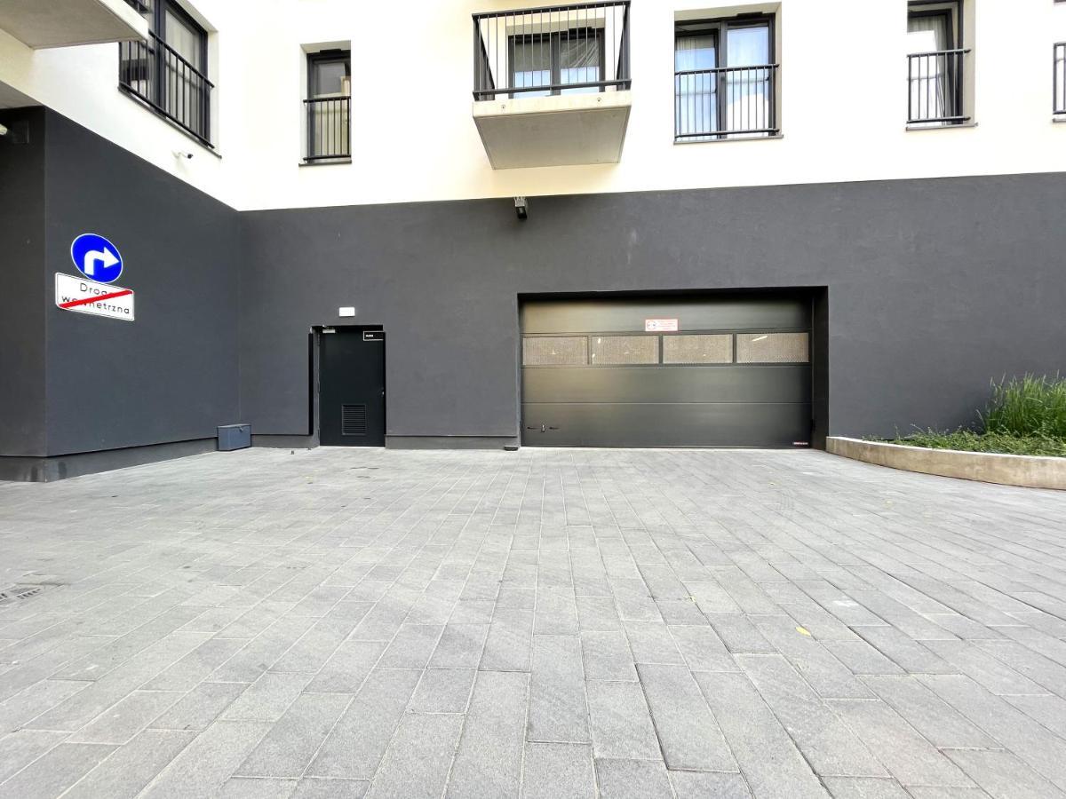 Wyszynskiego Apartment - Self Check-In 20H - Parking &Lift Wrocław Exteriör bild