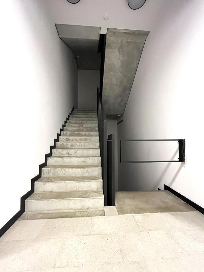 Wyszynskiego Apartment - Self Check-In 20H - Parking &Lift Wrocław Exteriör bild