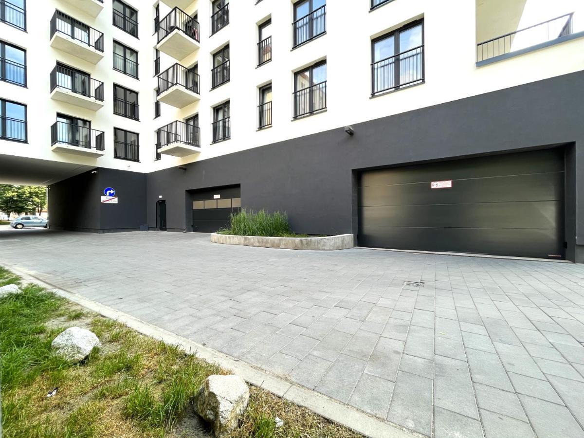 Wyszynskiego Apartment - Self Check-In 20H - Parking &Lift Wrocław Exteriör bild